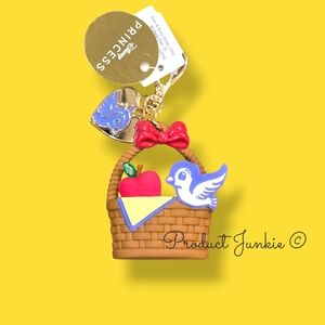 Bath & Body Works Disney Snow White Keychain/Pocketbac Holder